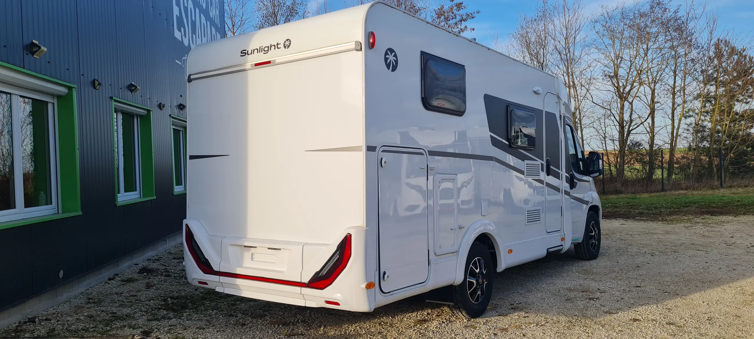 Image Sunlight V66 Adventure edition 