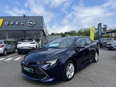 Voir le détail de l'offre de cette TOYOTA Corolla 122h Dynamic Business + Stage Hybrid Academy MY21 de 2021 en vente à partir de 176.48 €  / mois