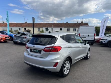 FORD Fiesta 1.1 75ch Titanium 5p à vendre à Auxerre - Image n°5