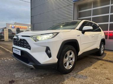 Voir le détail de l'offre de cette TOYOTA RAV4 Hybride 218ch Dynamic 2WD MY21 de 2021 en vente à partir de 245.73 €  / mois