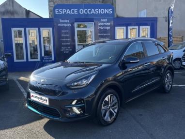 Voir le détail de l'offre de cette KIA e-Niro Premium 204ch de 2021 en vente à partir de 235.57 €  / mois