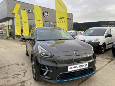 Voir le détail de l'offre de cette KIA e-Niro Premium 204ch de 2021 en vente à partir de 211.95 €  / mois