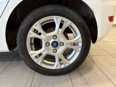 FORD Fiesta 1.25 82ch Edition 5p à vendre à Chaumont - Image n°9