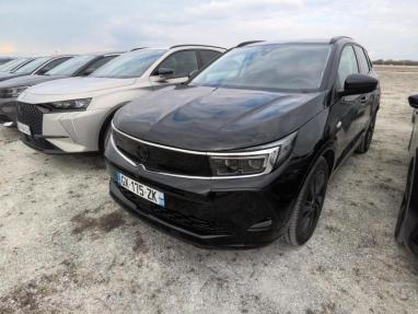 Voir le détail de l'offre de cette OPEL Grandland X 1.2 Turbo Hybrid 136ch GS Light e-DCT6 de 2024 en vente à partir de 311.02 €  / mois