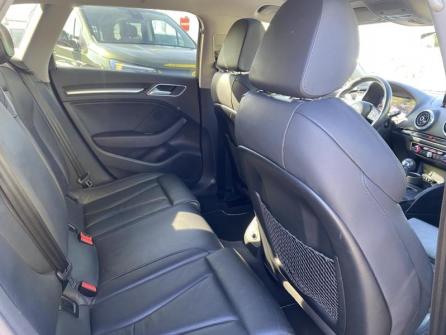 AUDI A3 Sportback 35 TFSI 150ch CoD Design luxe S tronic 7 Euro6d-T à vendre à Montereau - Image n°11
