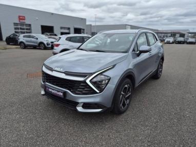 Voir le détail de l'offre de cette KIA Sportage 1.6 T-GDi 230ch HEV Active BVA6 4x2 de 2022 en vente à partir de 293.54 € / mois