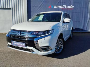 Voir le détail de l'offre de cette MITSUBISHI Outlander PHEV Twin Motor Instyle 4WD Euro6d-T EVAP 5cv de 2020 en vente à partir de 300.51 €  / mois