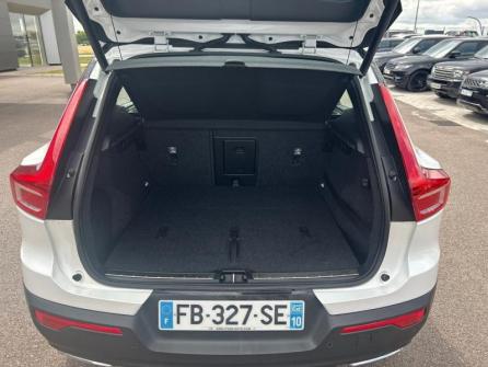 VOLVO XC40 D4 AdBlue AWD 190ch R-Design Geartronic 8 à vendre à Troyes - Image n°11