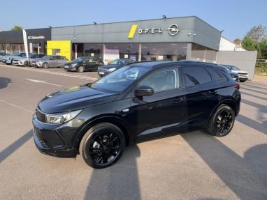 Voir le détail de l'offre de cette OPEL Grandland X 1.2 Turbo 130ch GS de 2023 en vente à partir de 213.36 € / mois