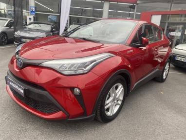 Voir le détail de l'offre de cette TOYOTA C-HR 122h Dynamic 2WD E-CVT MC19 de 2020 en vente à partir de 17 999 €
