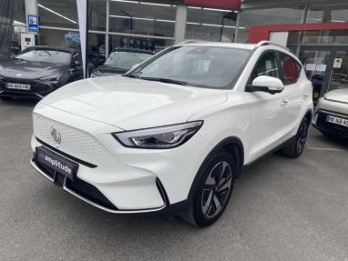Voir le détail de l'offre de cette MG MOTOR ZS EV 156ch - 70kWh Luxury de 2023 en vente à partir de 23 999 €